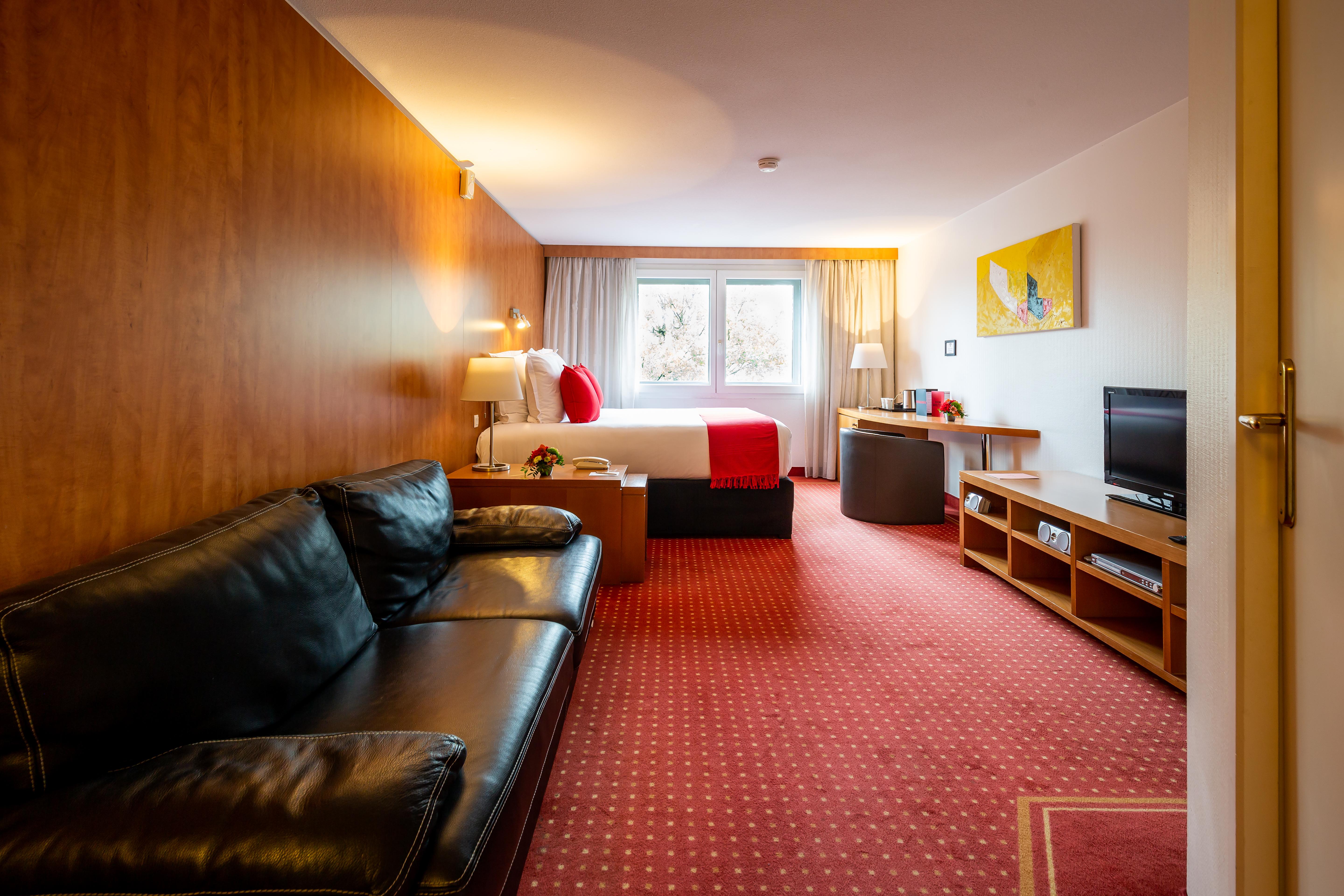 Le M&Spa by Hôtels&Préférence Mérignac Esterno foto