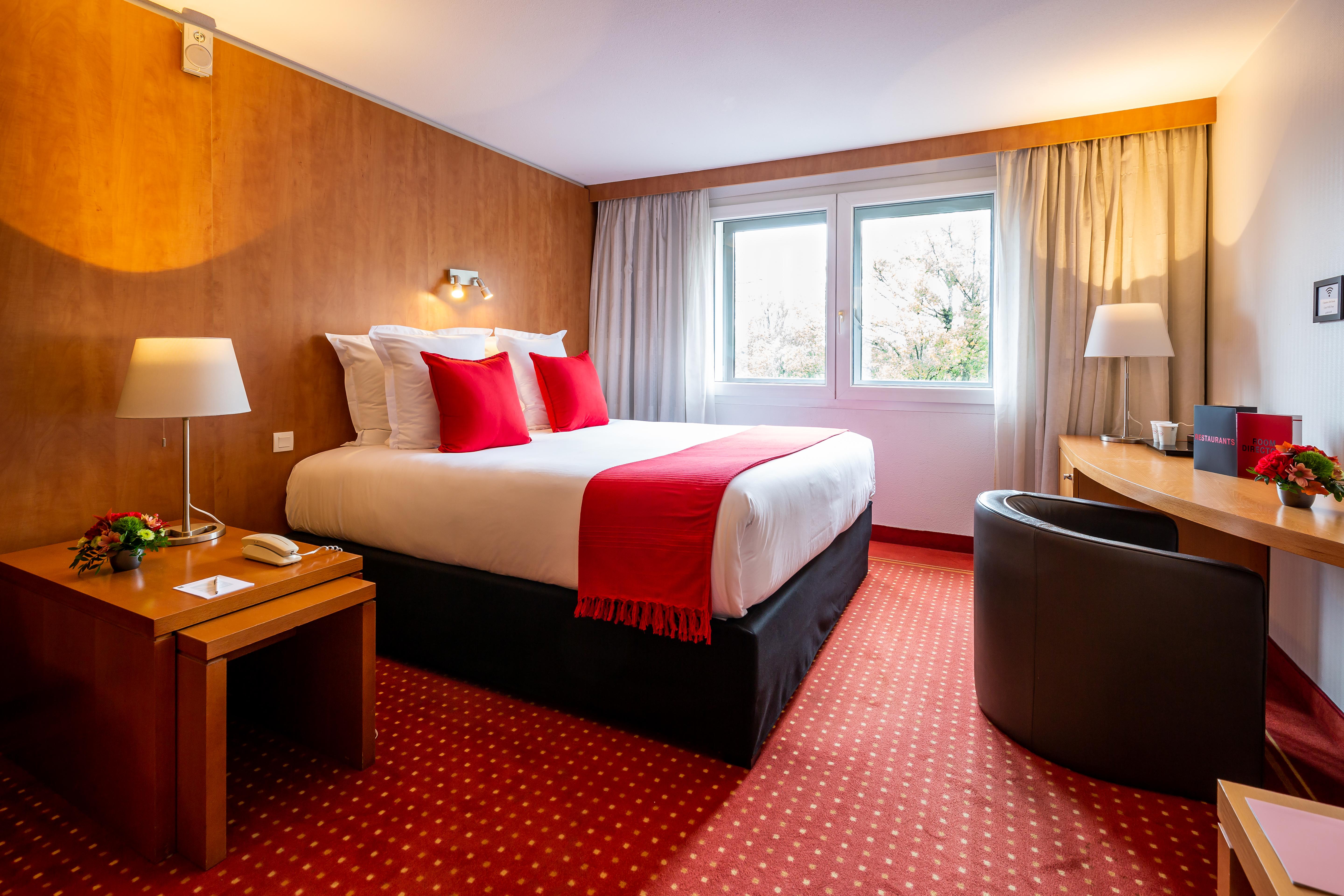 Le M&Spa by Hôtels&Préférence Mérignac Esterno foto