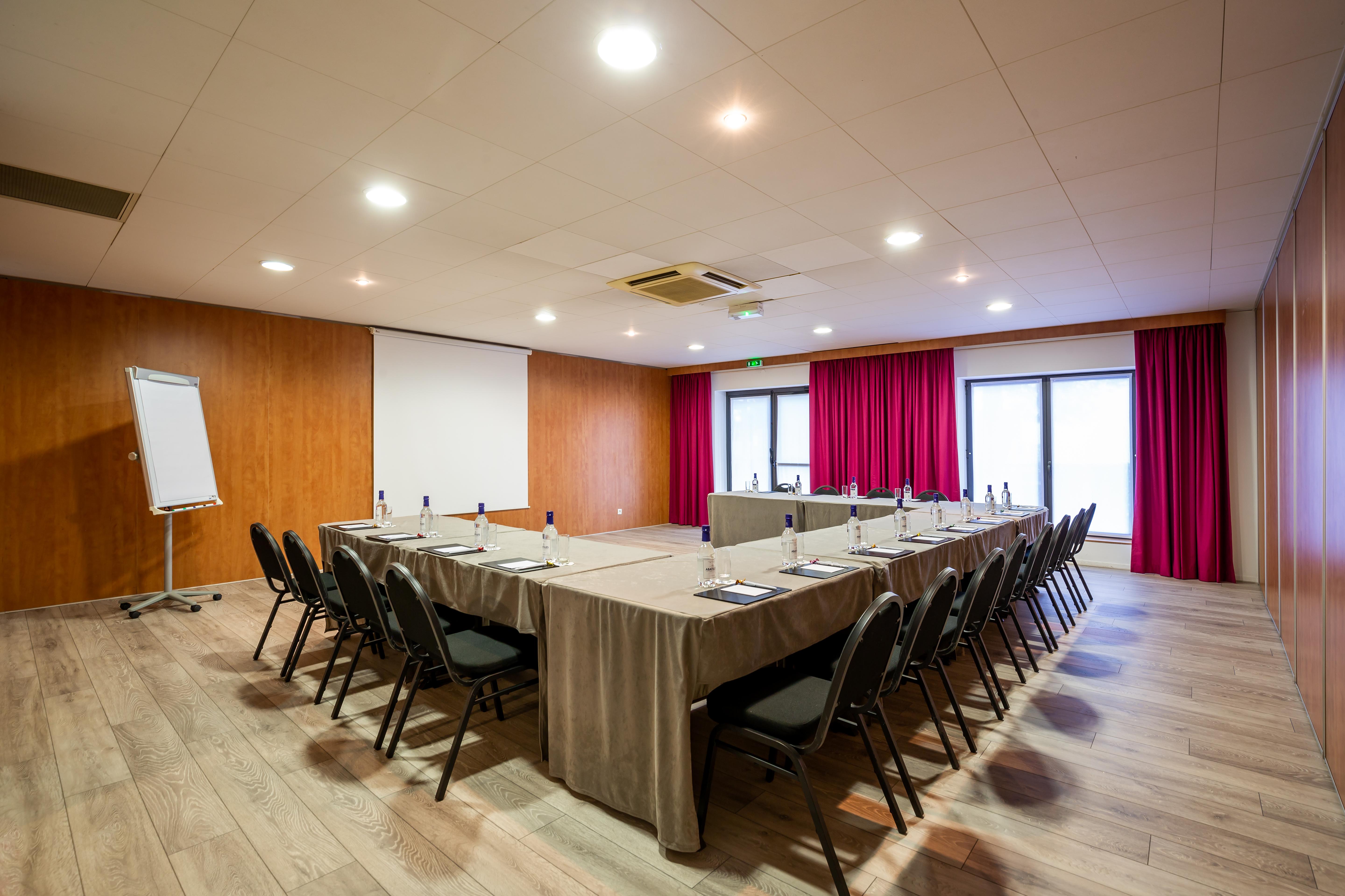 Le M&Spa by Hôtels&Préférence Mérignac Esterno foto